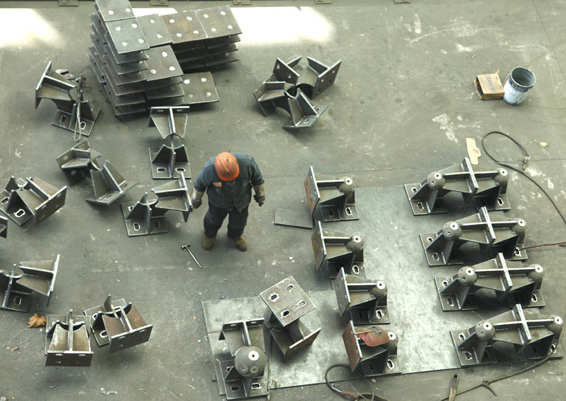 塔城煤棚网架双向支座